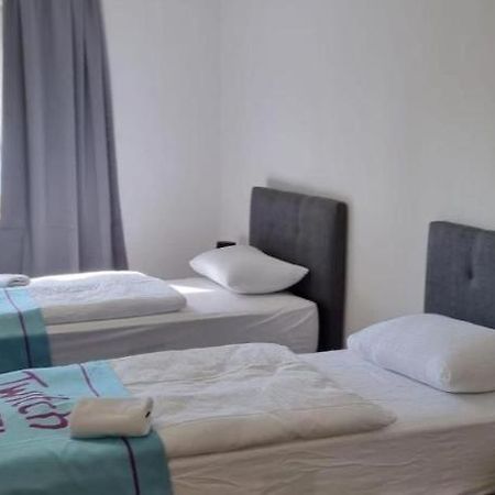Twitch Apartments Achim Luaran gambar